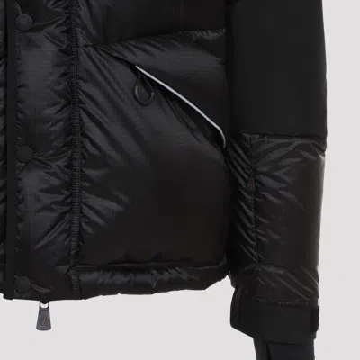 Moncler Grenoble Wintercoat In Black