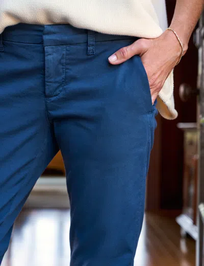 Frank & Eileen Wicklow In Navy