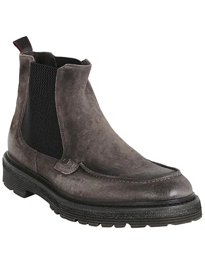 Corvari Beatle Yukon Gunny Bottom Shoes In Grey