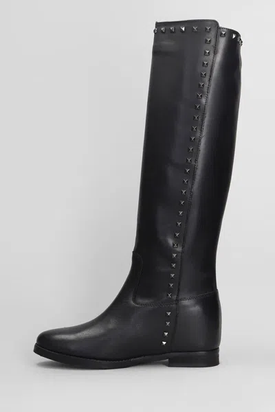 Julie Dee Boots With Studs In Black