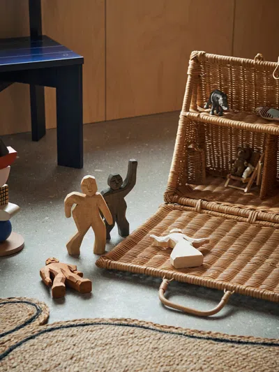 Ferm Living Aksel Hand-carved Figure