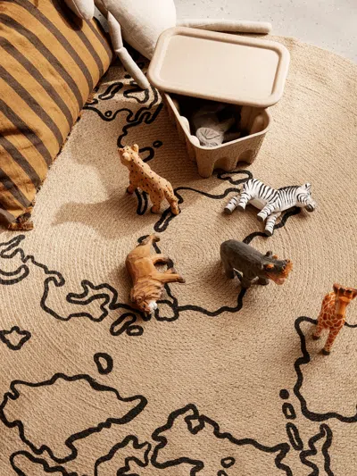 Ferm Living Animal Hand-carved Cheetah