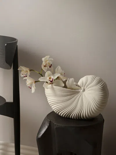 Ferm Living Shell Pot