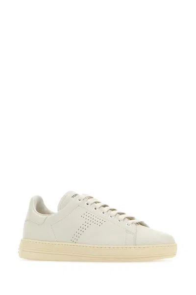 Tom Ford Smooth Leather Low Top Sneakers In White