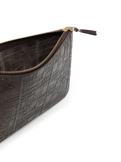 Comme Des Garçons Logo-embossed Leather Wallet In 褐色
