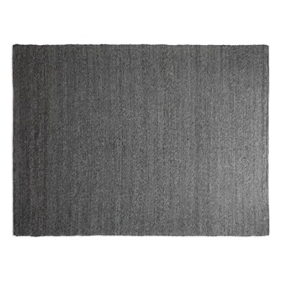 Blu Dot Sinder 5' X 8' Rug In Charcoal
