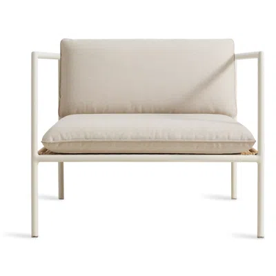 Blu Dot Dog Days Outdoor Lounge Chair In Sunbrella Linen/white