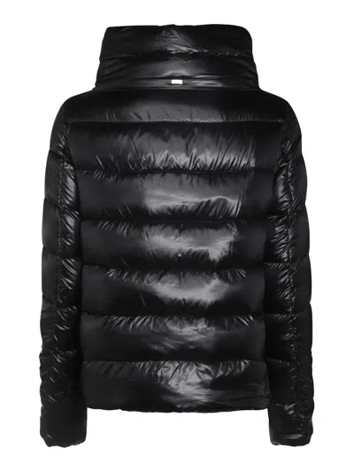 Herno Funnel Neck Padded Down Jacket In Negro