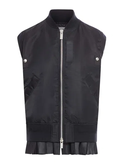 Shop Sacai Nylon Twill Vest In Negro