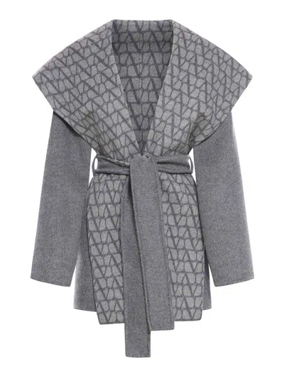 Valentino Reversible Toile Iconographe Coat In Gris