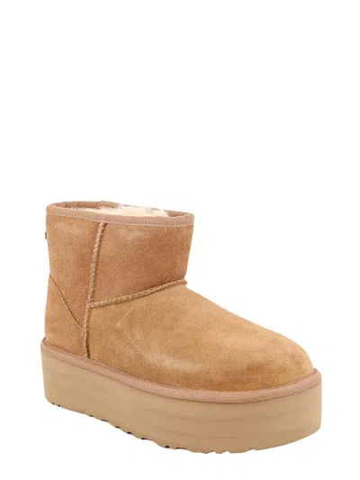 Ugg Camel Suede Classic Mini Platform Ankle Boots In Beige