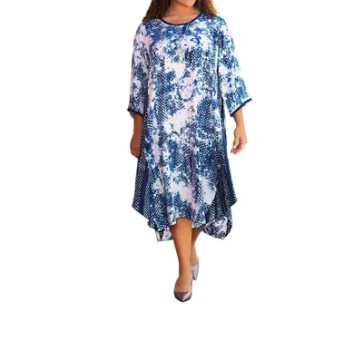 On The Plus Side Printed Rayon 3/4 Sleeve Edyth Dress - Plus Size In Ari Navy Dot In Multi