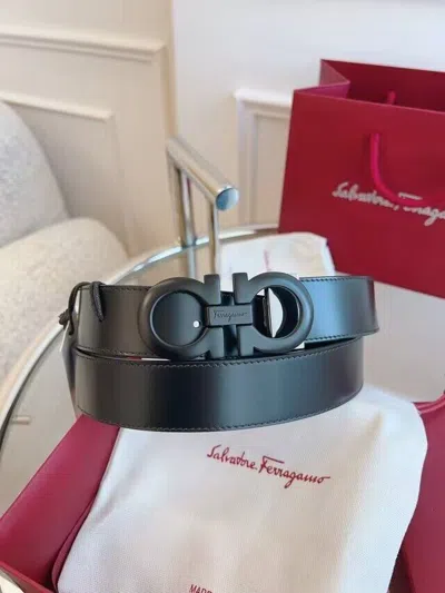 Pre-owned Ferragamo Salvatore  Reversible Black And Brown Belt Black Buckle Size 105/42