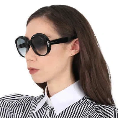 Pre-owned Tom Ford Annabelle Smoke Gradient Oversized Ladies Sunglasses Ft1010 01b 62 In Gray