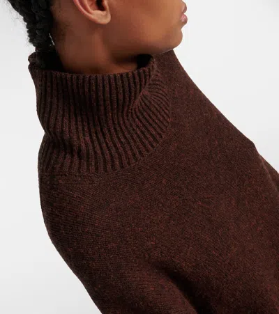 Khaite Morris Cashmere Blend Turtleneck Sweater In Brown