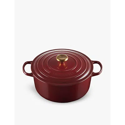 Le Creuset Garnet Signature Round Cast-iron Casserole Dish 28cm In Garnet