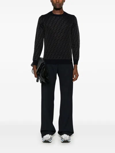 Fendi Pleat-detail Trousers In Blau