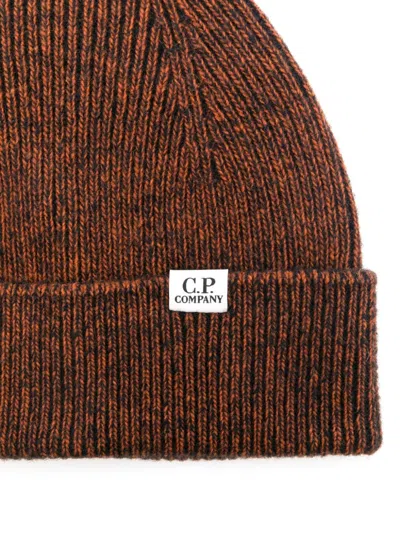 C.p. Company Logo-tag Beanie In Red