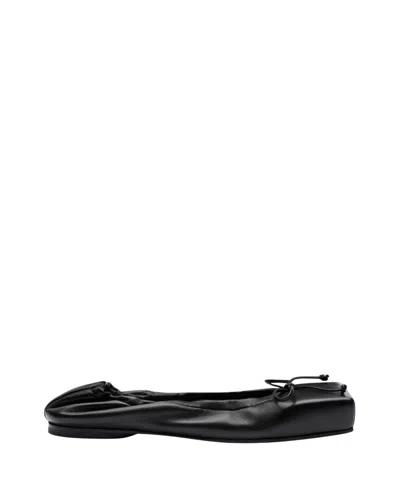 Jacquemus Flats In Black