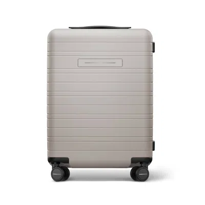 Horizn Studios | Cabin Luggage | H5 In Sand Grey