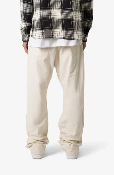 Mnml Ultra Baggy Cotton Cargo Pants In Off White