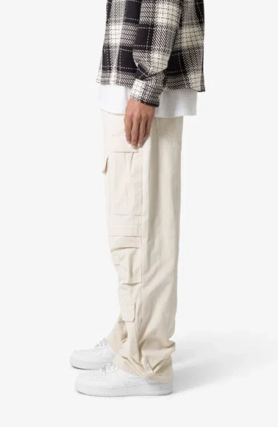Mnml Ultra Baggy Cotton Cargo Pants In Off White