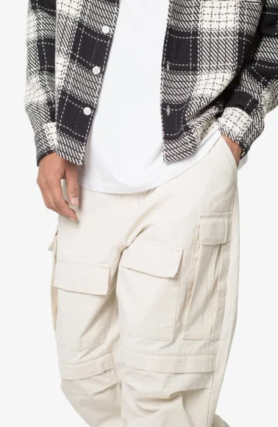 Mnml Ultra Baggy Cotton Cargo Pants In Off White