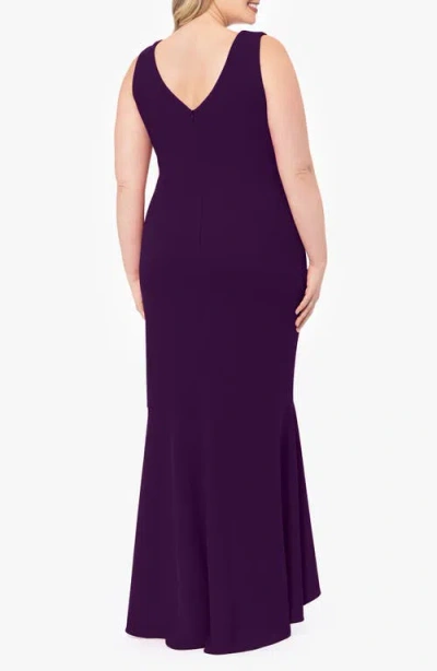 Betsy & Adam Sleeveless High-low Ruffle Gown In Mulberry