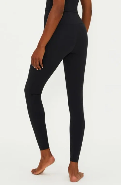 Beach Riot Piper Legging In Black