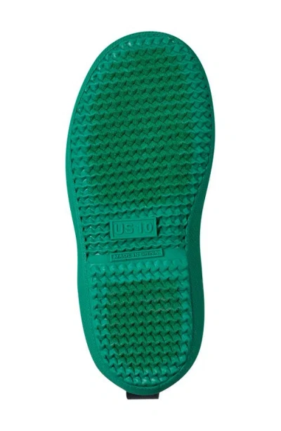 Hunter Little Kids' Finley Pull-on Waterproof Rain Boots From Finish Line In Catham Navy/pepper Green