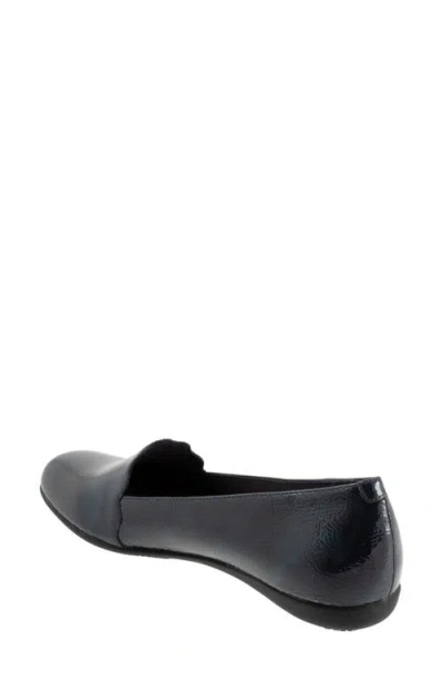 Trotters Sage Flat In Navy Patent