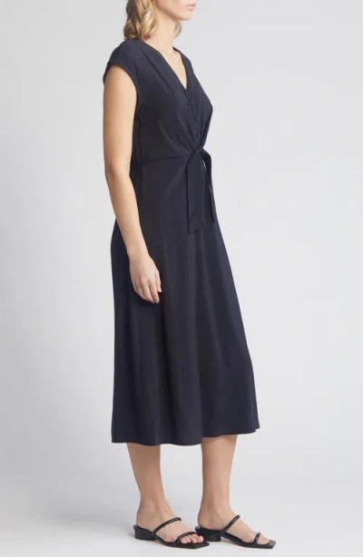 Julia Jordan Tie Waist Midi Dress In Black