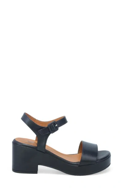 Miz Mooz Gillie Block Heel Platform Sandal In Black