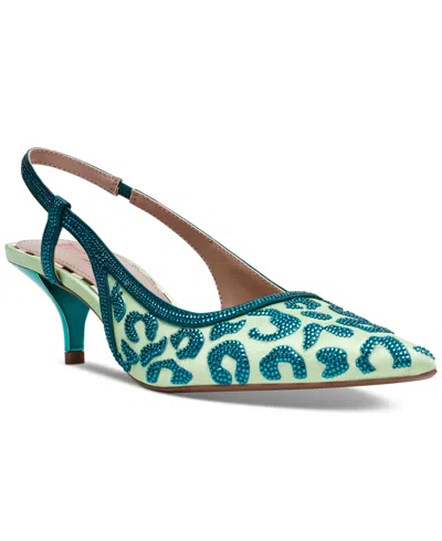 BETSEY JOHNSON WOMEN'S NAHLA POINTED-TOE SLINGBACK KITTEN-HEEL PUMPS 