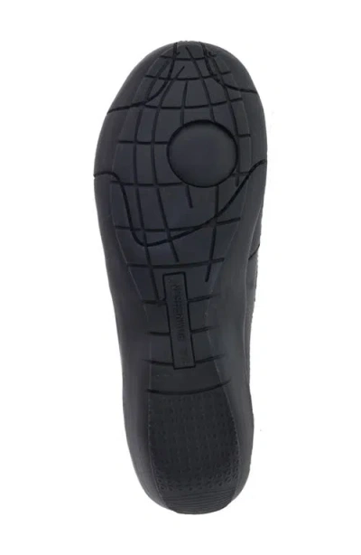 Ros Hommerson Cameo Flat In Black Leather