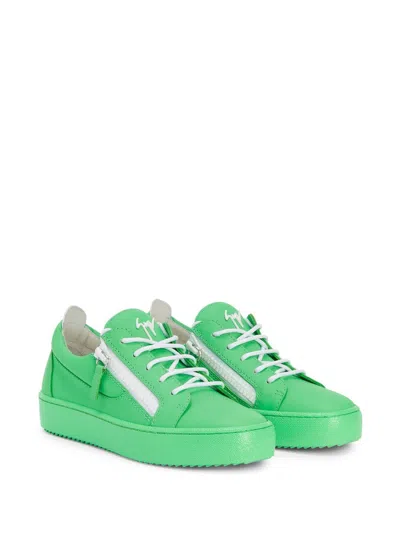 Giuseppe Zanotti Gail In 绿色
