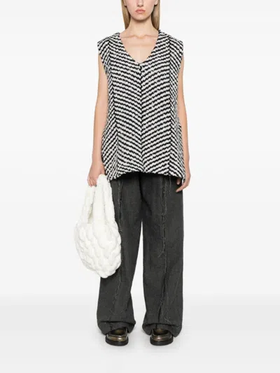 Jw Anderson Chevron-knit Top In 黑色