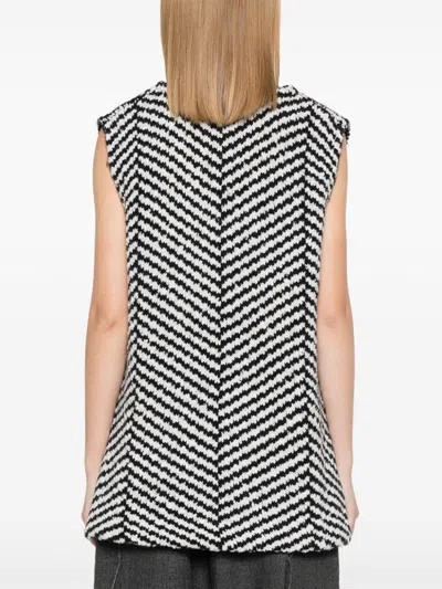 Jw Anderson Chevron-knit Top In 黑色