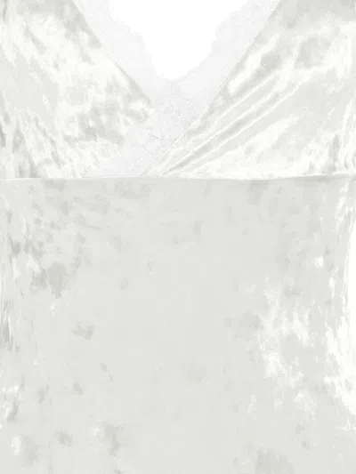 Lethicia Bronstein Aroeira Body In White