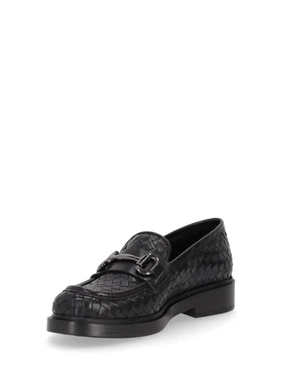 La Rose Seline Woven Leather Loafers In Black