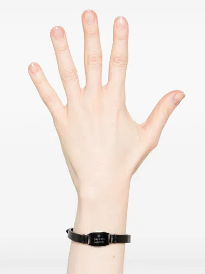 Gucci Sterling Silver Logo-plaque Bracelet In Schwarz