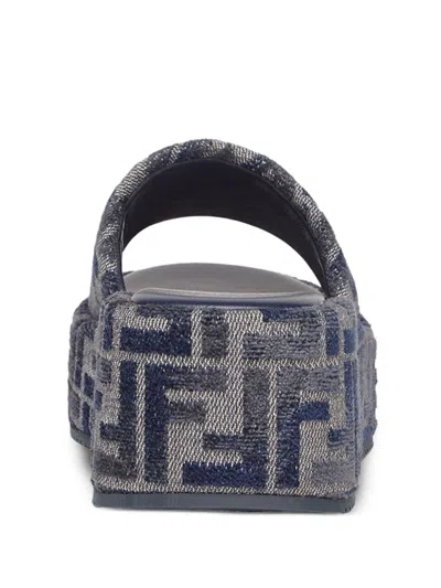 Fendi Sunshine Logo Jacquard Platform Slide Sandal In Grau