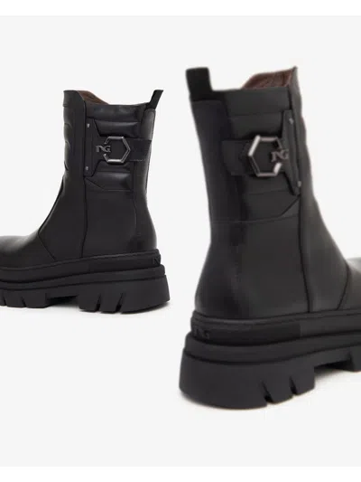 Nero Giardini Leather Ankle Boots In Black