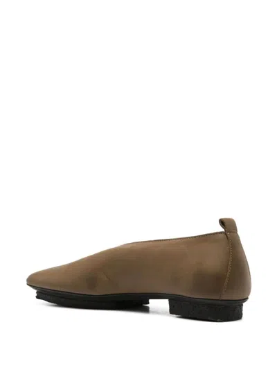 Shop Uma Wang Ballet Flats With Asymmetric Toe In Green