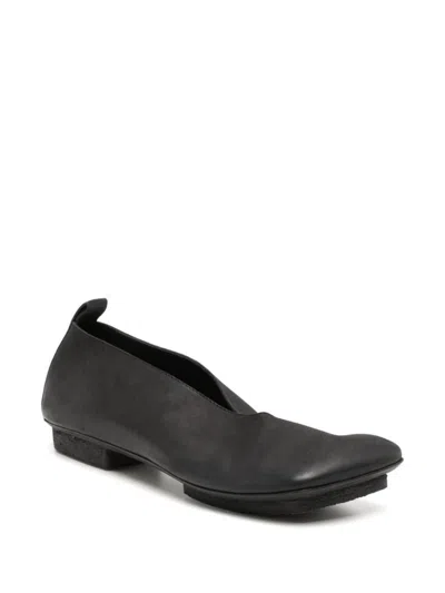 Uma Wang Leather Ballet Flats With An Asymmetric Toe. In Black