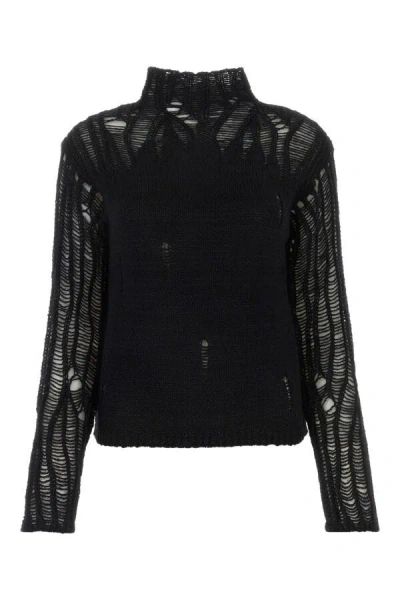 Chloé A Well-fitting Small High-necked Sweater In Black