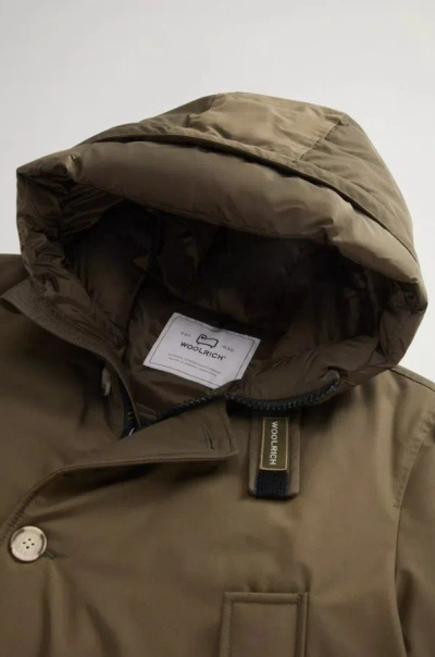 Woolrich Protective Hooded Parka With Multiple Pockets In Green