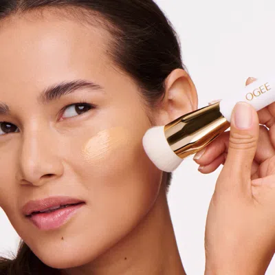 Ogee The Base Brush In White