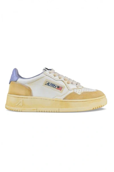 Autry Vintage Inspired Low-top Sneakers With Textured Accents In White