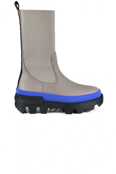 Moncler Women Chelsea Neue Boots In Gray